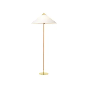 9602 Floor Lamp