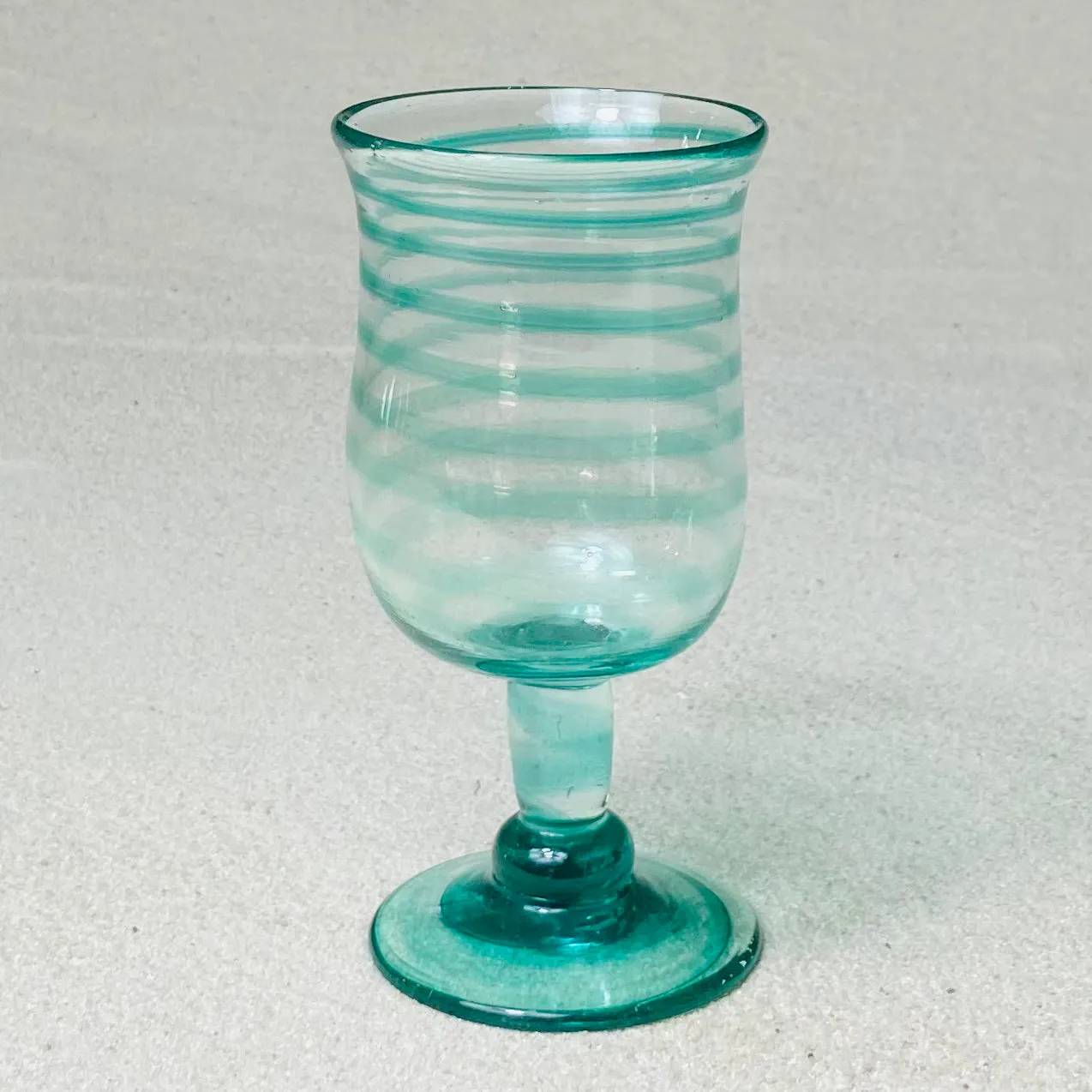 Blown glass - goblet (standard wine)