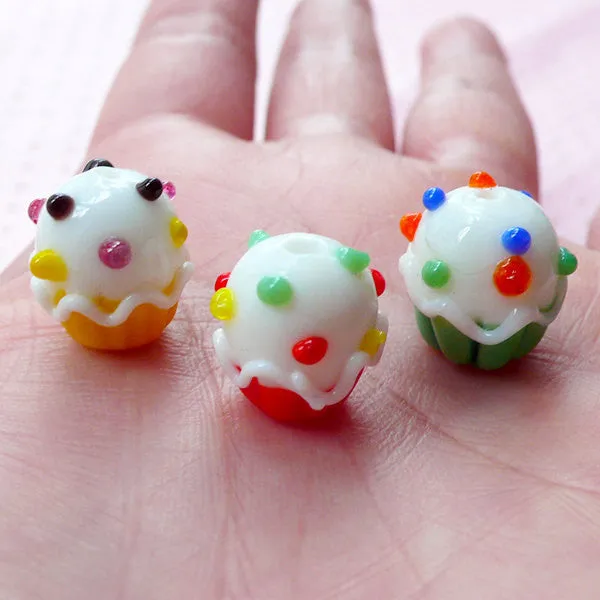 Cupcake Glass Beads / Miniature Sweets Lampwork Bead (3pcs / 13mm x 13mm / Colorful Mix) Focal Bead Small Hole Beads Kawaii Jewelry CHM2039