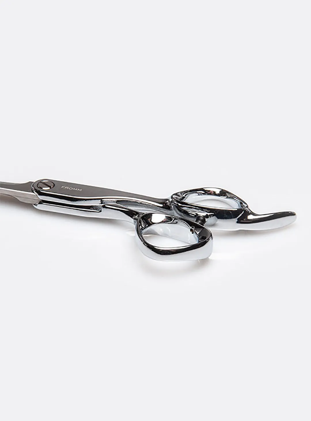 Explore 5.75” 28 Tooth Hair Thinning Shear