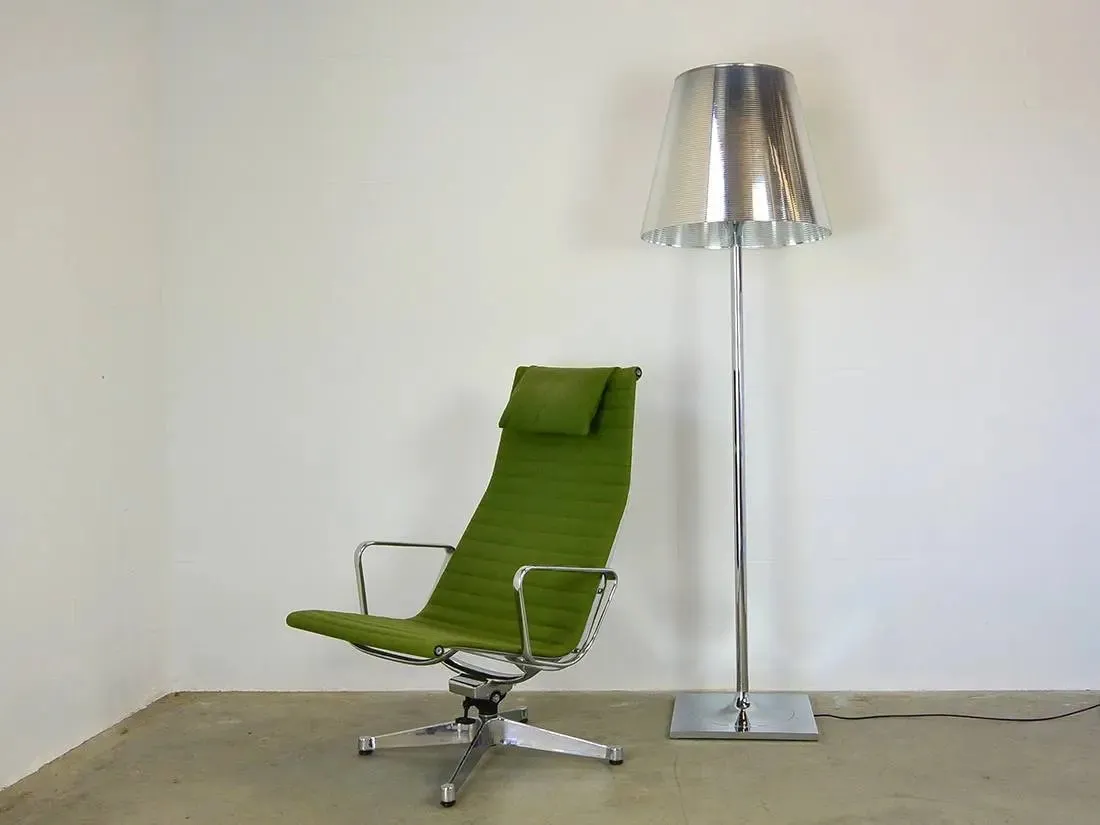 Ktribe Floor Lamp