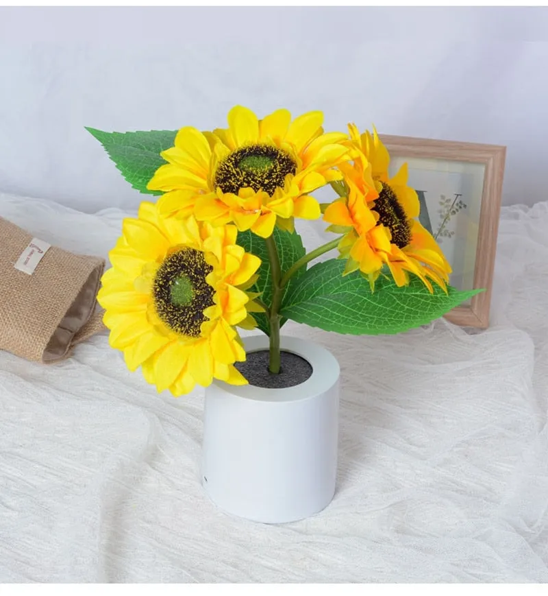 Light-Up Sunflower Desk Lamp