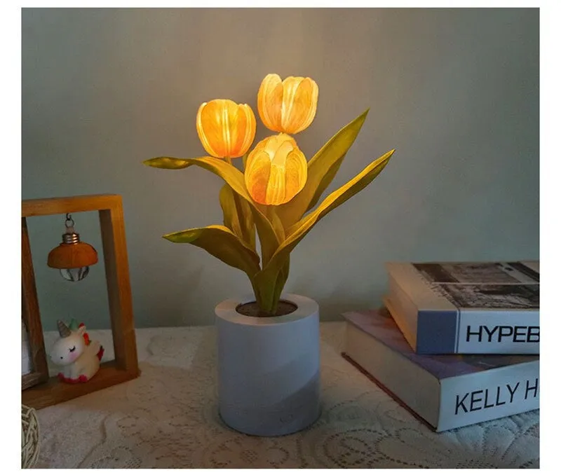 Light-Up Sunflower Desk Lamp