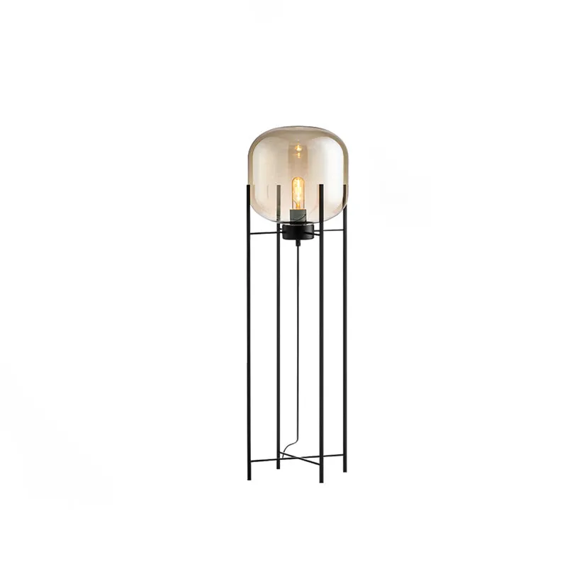 Oda Floor Lamp