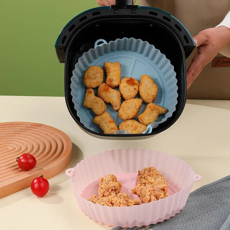 Silicone tray for air fryers - flexible and durable