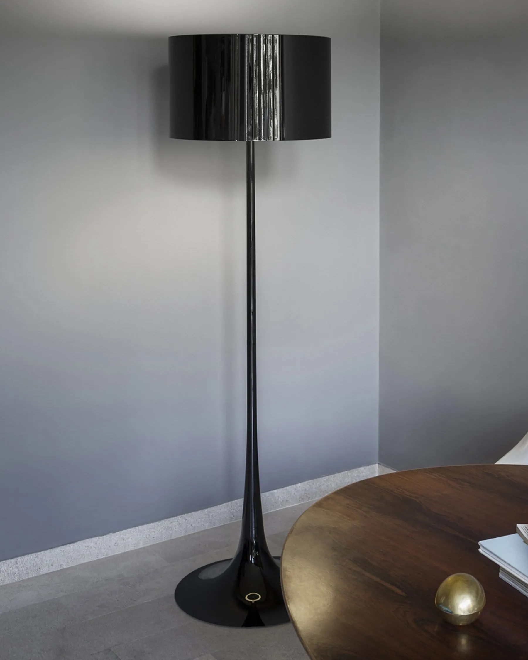 Spun Light F - Floor Lamp Dimmable