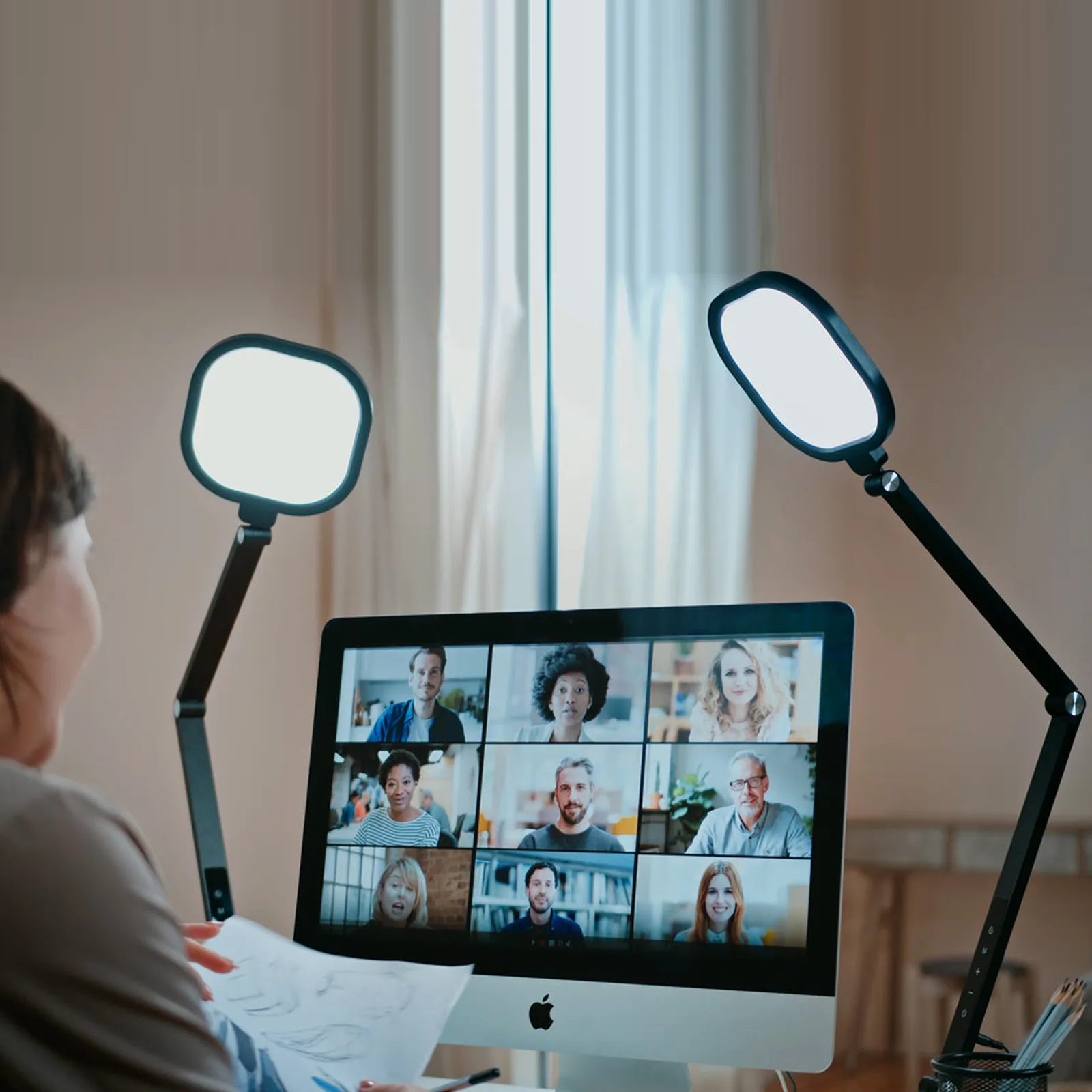 Square 3 Plus Desk Lamp: Illuminate Your Workspace with Style