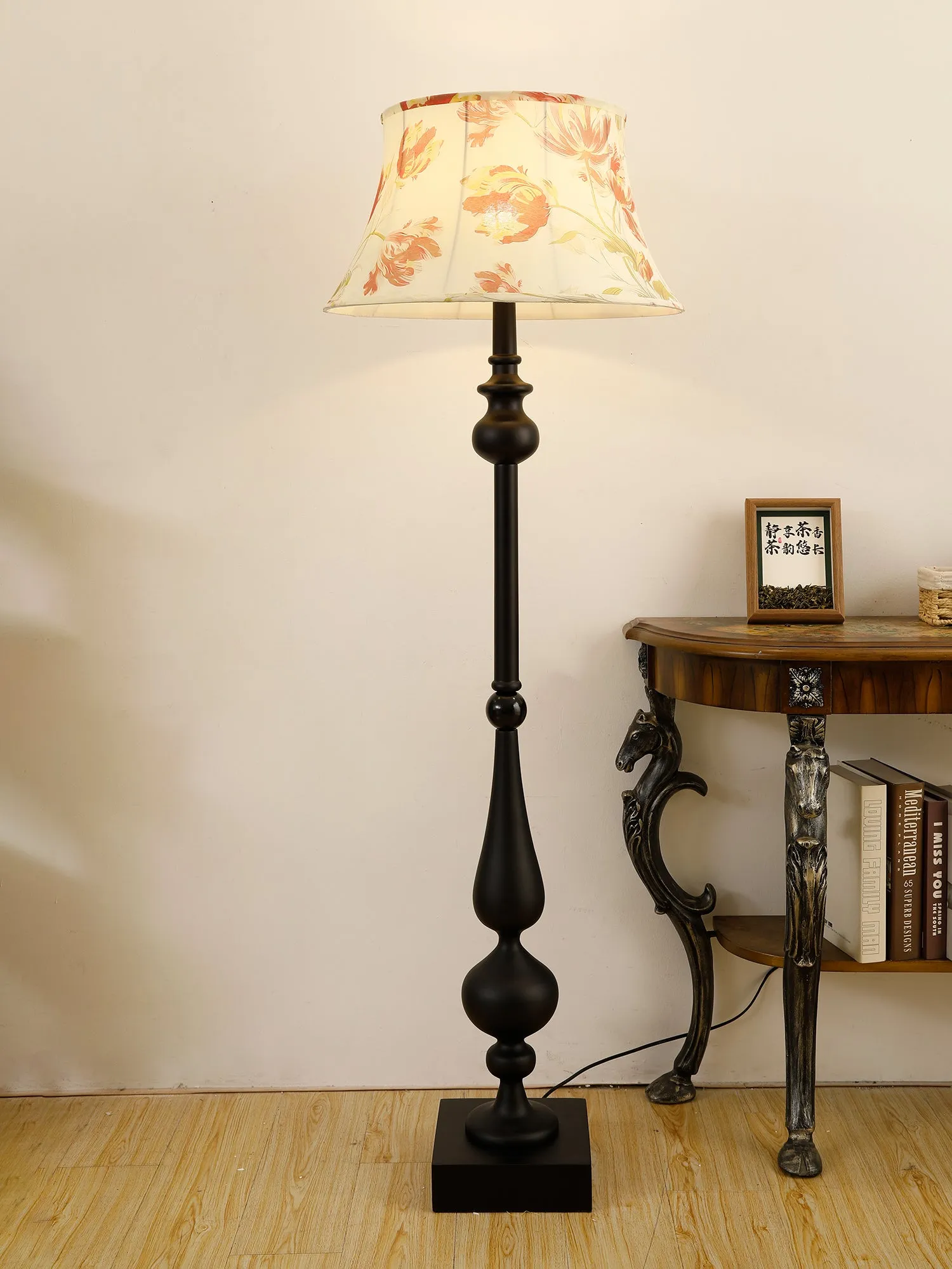 Victoria Floor Lamp